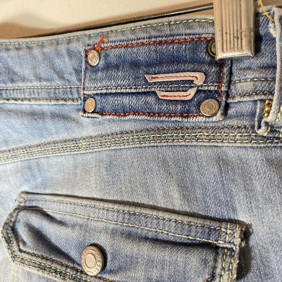 Diesel Womens Jeans Light Wash Denim Bootcut Blue Sz 26 - Picture 7 of 14